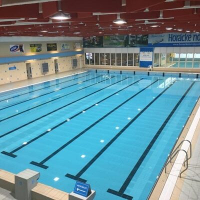 کاهش کلر در استخر با استفاده از ازن ژنراتور